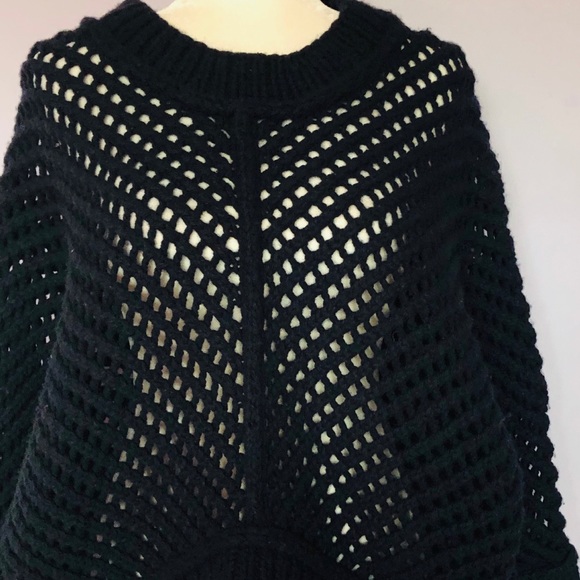 Margaret O’Leary navy open knit lambs wool sweater - Picture 4 of 4